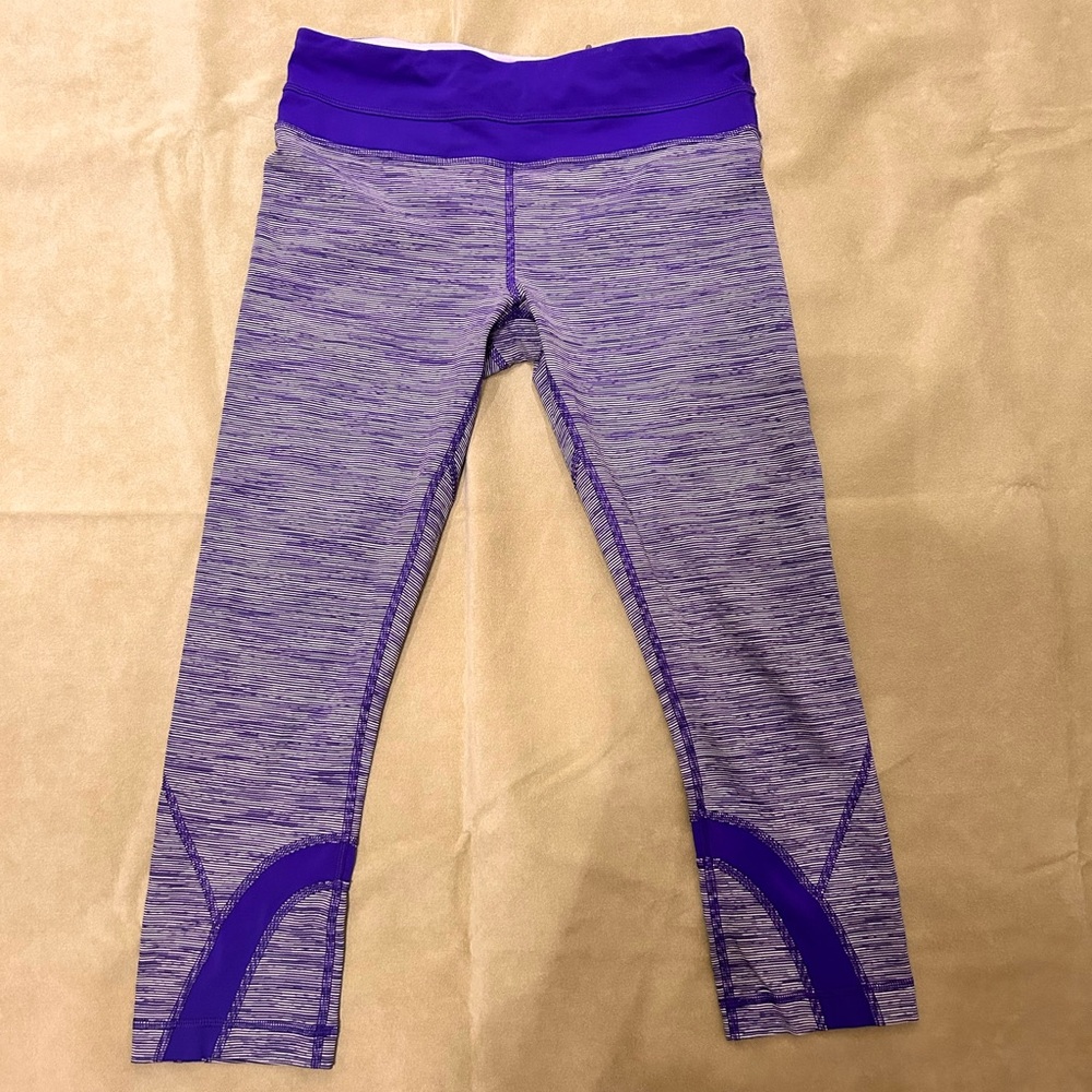 Lululemon Purple Pattern Heathered Leggings Activewear size 6